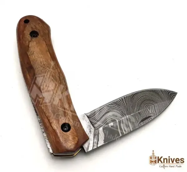 Dasori Folding Knife Hand Made Damascus Steel Folding Knife for EDC Use with Brown Italian Leather Sheath_HM-Knives (5)
