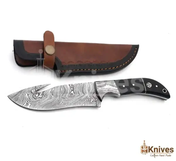 Sharp Gut Hook Damascus Steel Hand Made Fishing Skinner Knife with Bull Horn Handle by HMKnives (1)