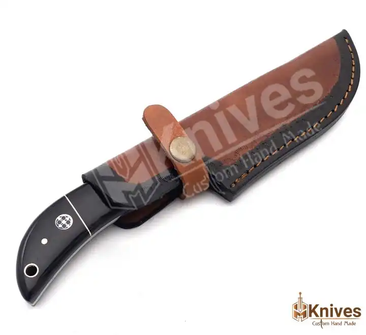 Sharp Gut Hook Damascus Steel Hand Made Fishing Skinner Knife with Bull Horn Handle by HMKnives (7)